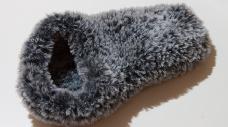 chaussons très doux tricotés à la main avec la laine Polar chez le lyon qui tricote